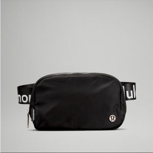 Lululemon Wear Everywhere Belt Bag